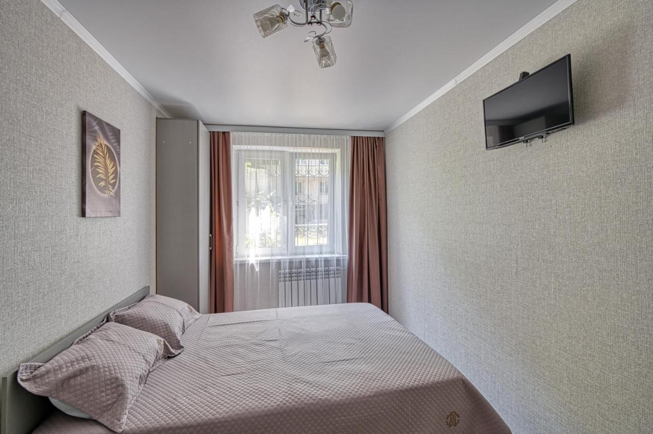 Апарт 33 Aparthotel Alma-Ata Buitenkant foto